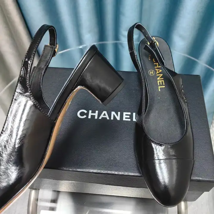 hype Chanel High Heels