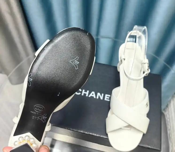 hype Chanel High Heels