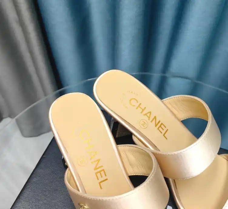 hype Chanel Slippers