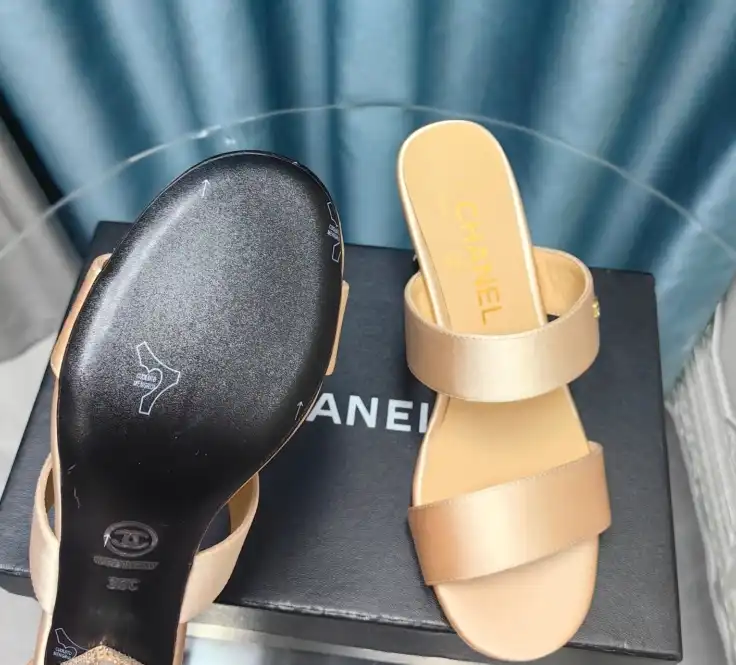 hype Chanel Slippers