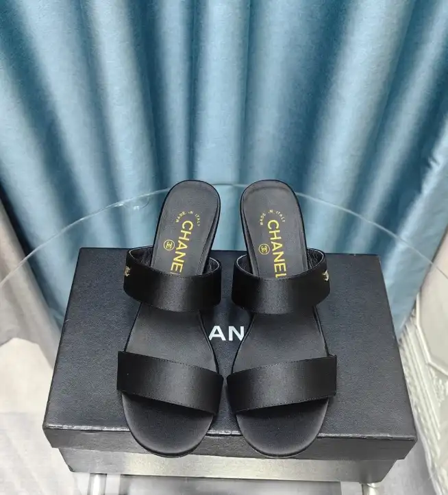 hype Chanel Slippers