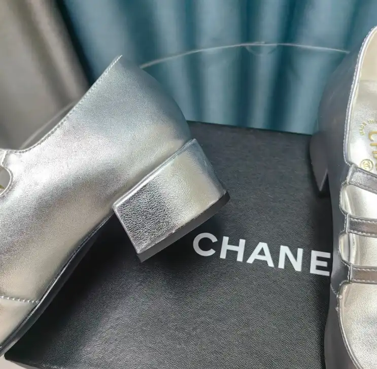 hype Chanel High Heels