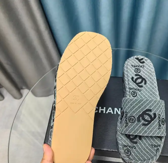 hype Chanel Slippers