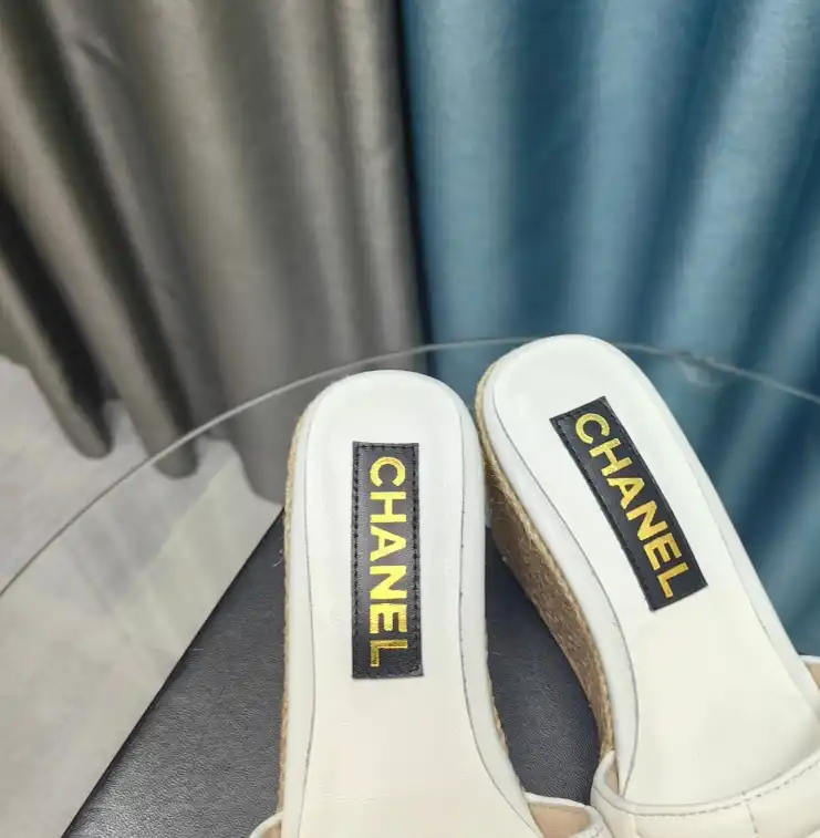 hype Chanel Slippers