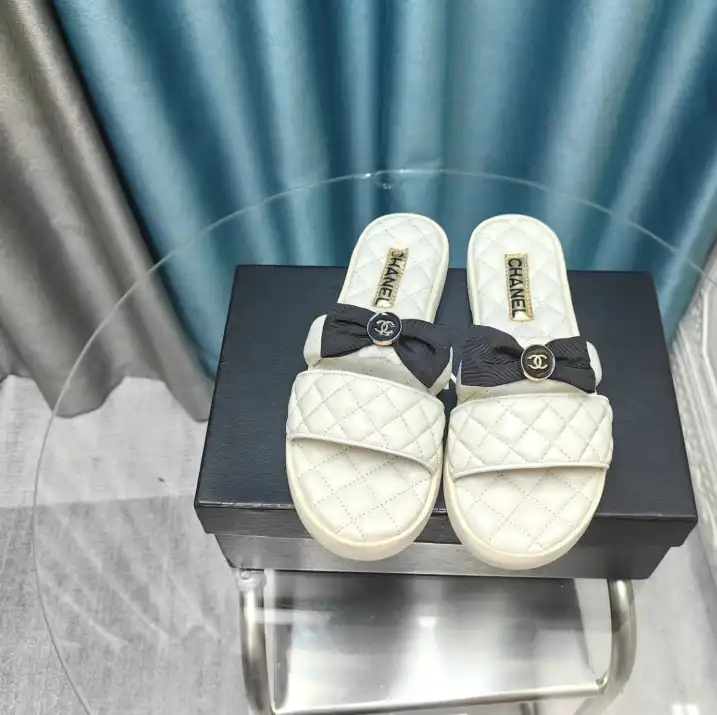 hype Chanel Slippers