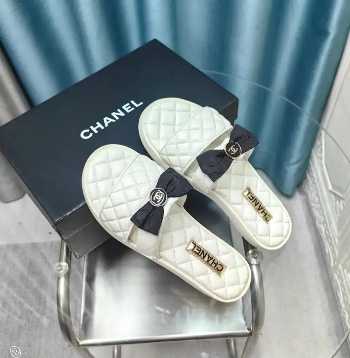 hype Chanel Slippers