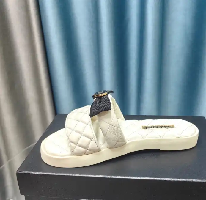 hype Chanel Slippers