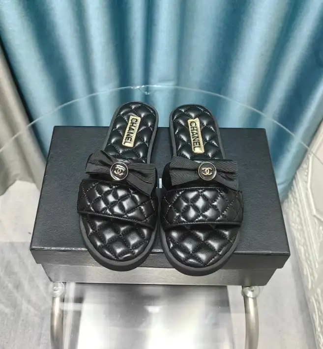 hype Chanel Slippers