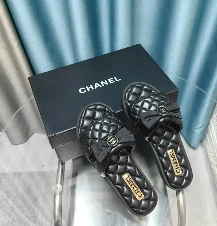 hype Chanel Slippers