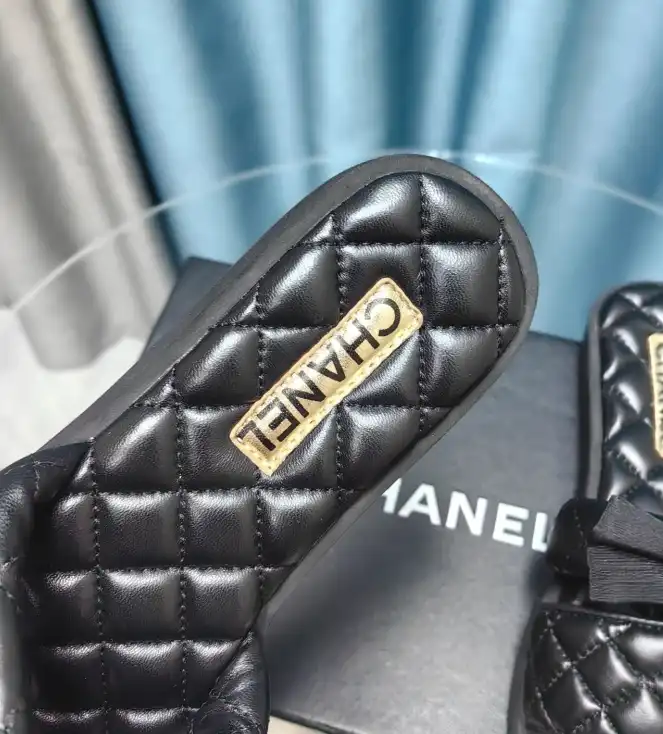 hype Chanel Slippers