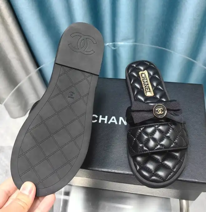 hype Chanel Slippers