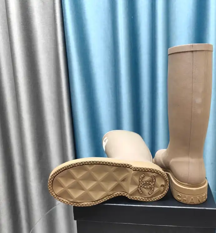 hype Chanel Boots