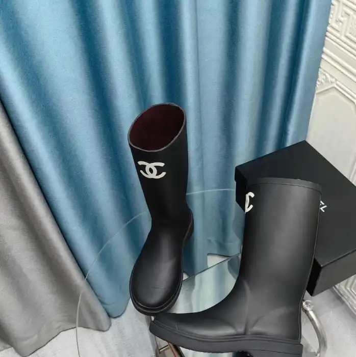 hype Chanel Boots