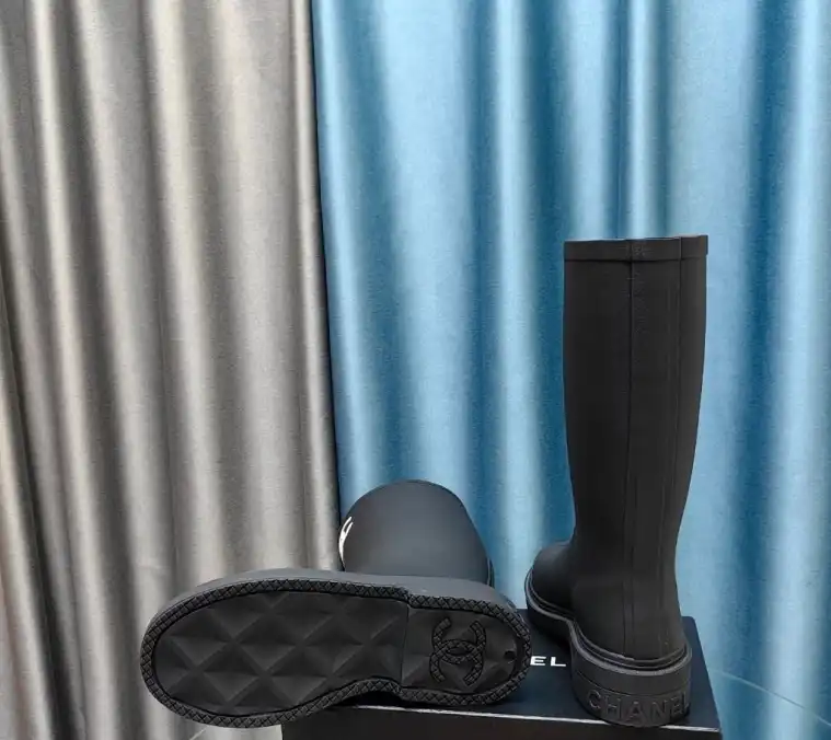 hype Chanel Boots