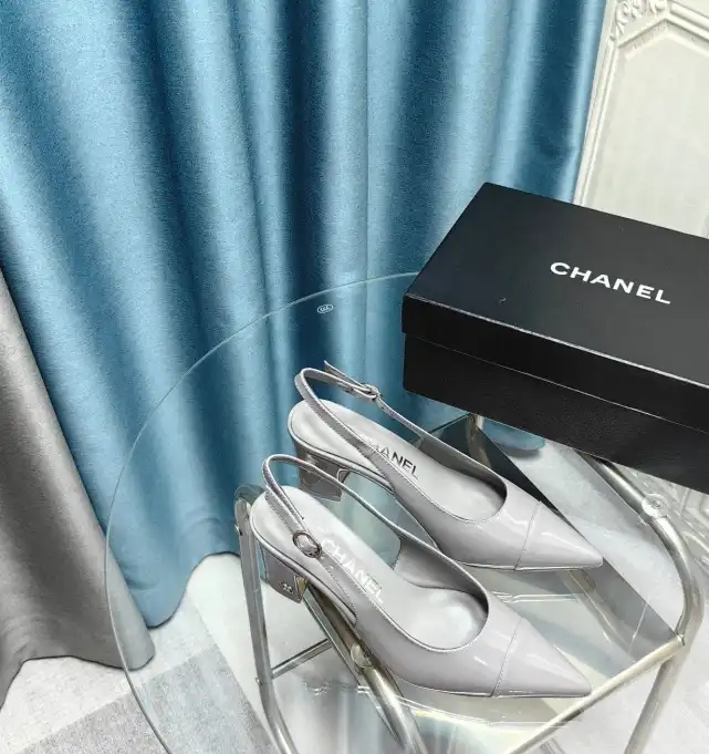 hype Chanel High Heels