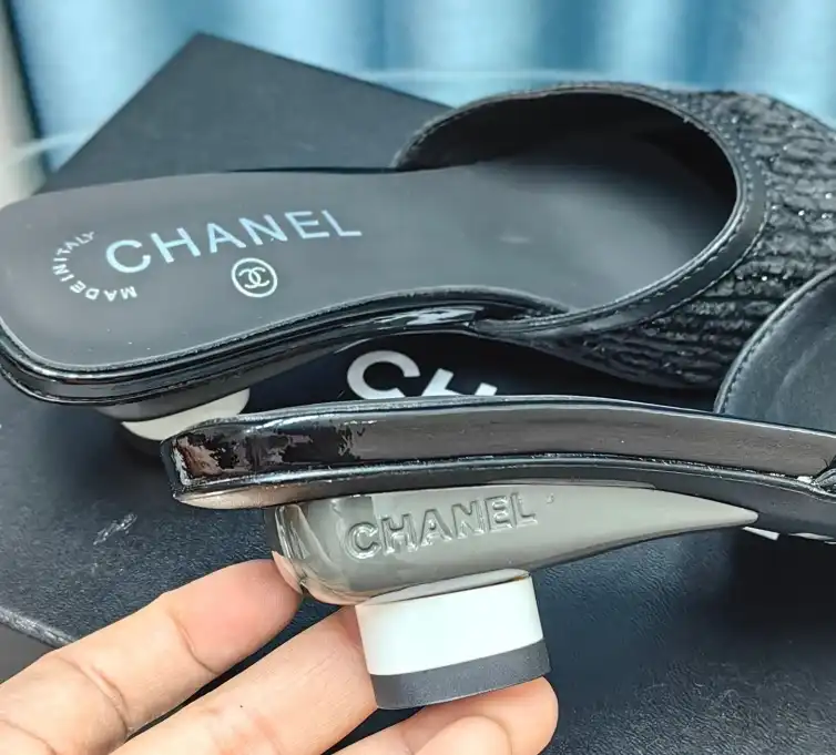 hype Chanel High Heels