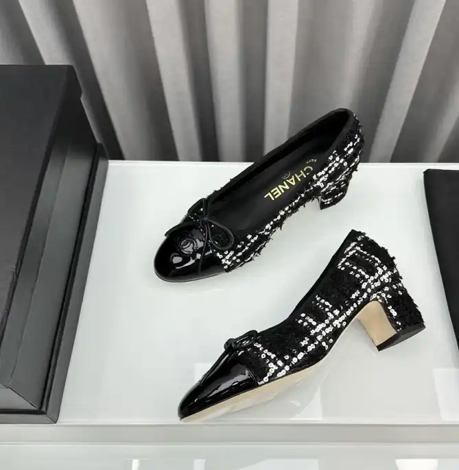 hype Chanel High Heels