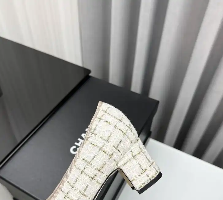 hype Chanel High Heels