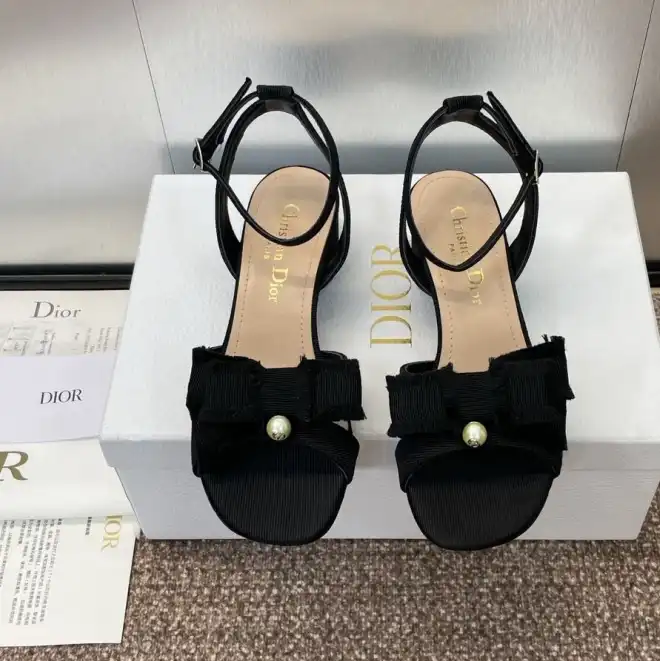 hype Christian Dior Sandals