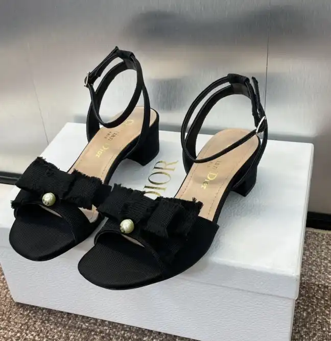 hype Christian Dior Sandals