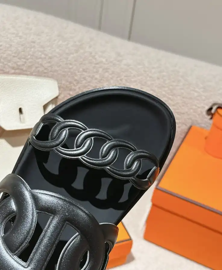 hype Hermes Slippers