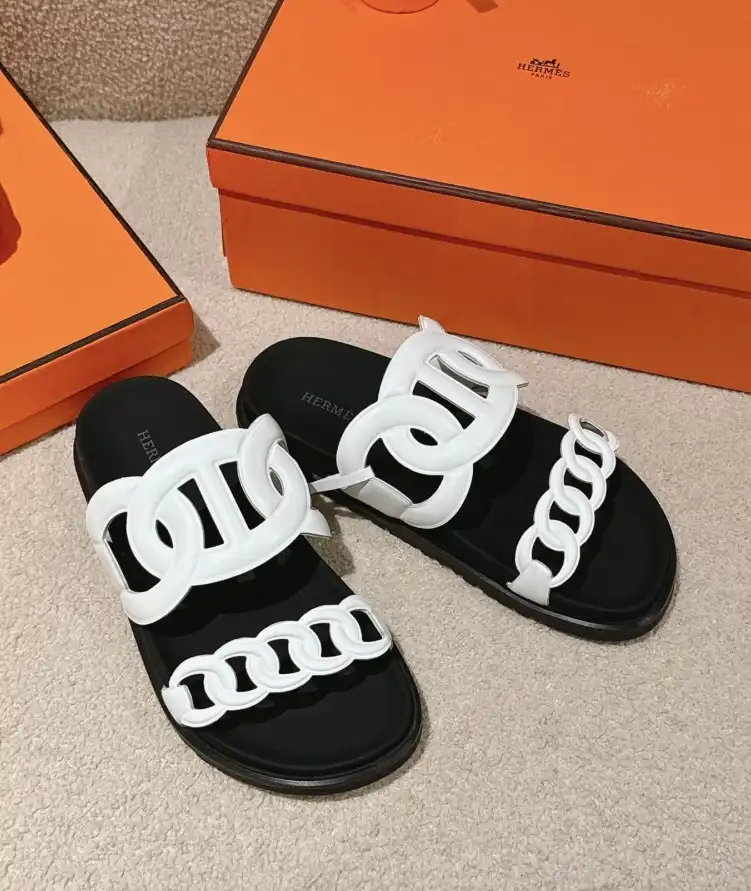 hype Hermes Slippers