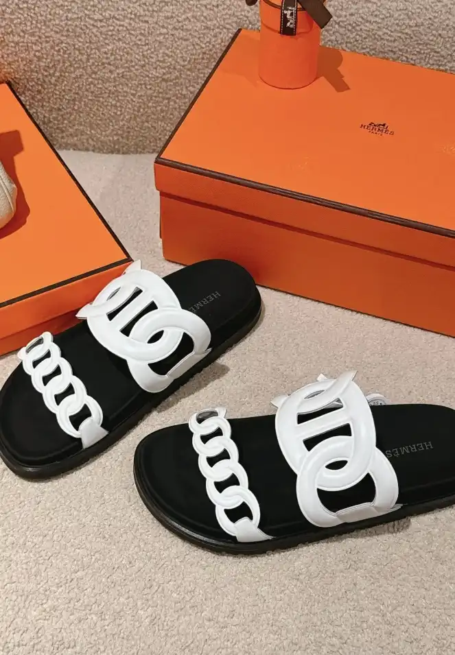 hype Hermes Slippers