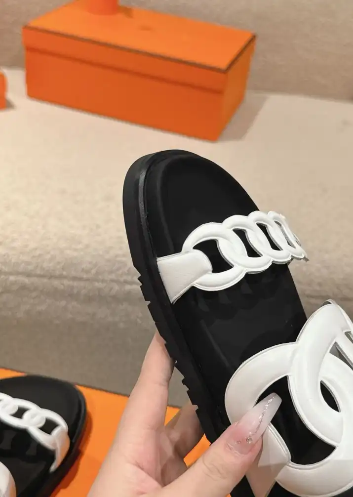 hype Hermes Slippers