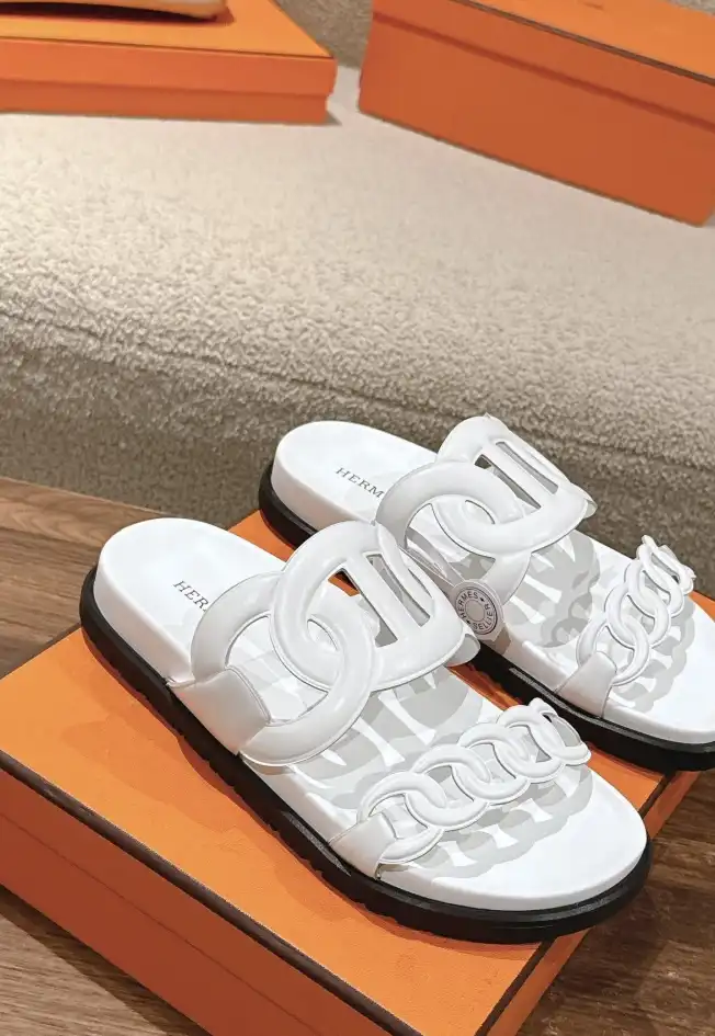 hype Hermes Slippers