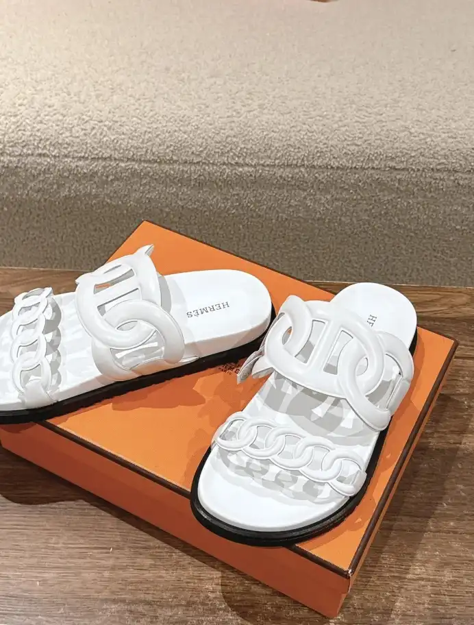 hype Hermes Slippers