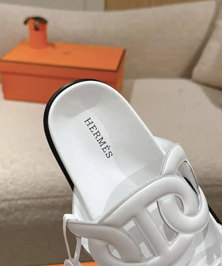 hype Hermes Slippers