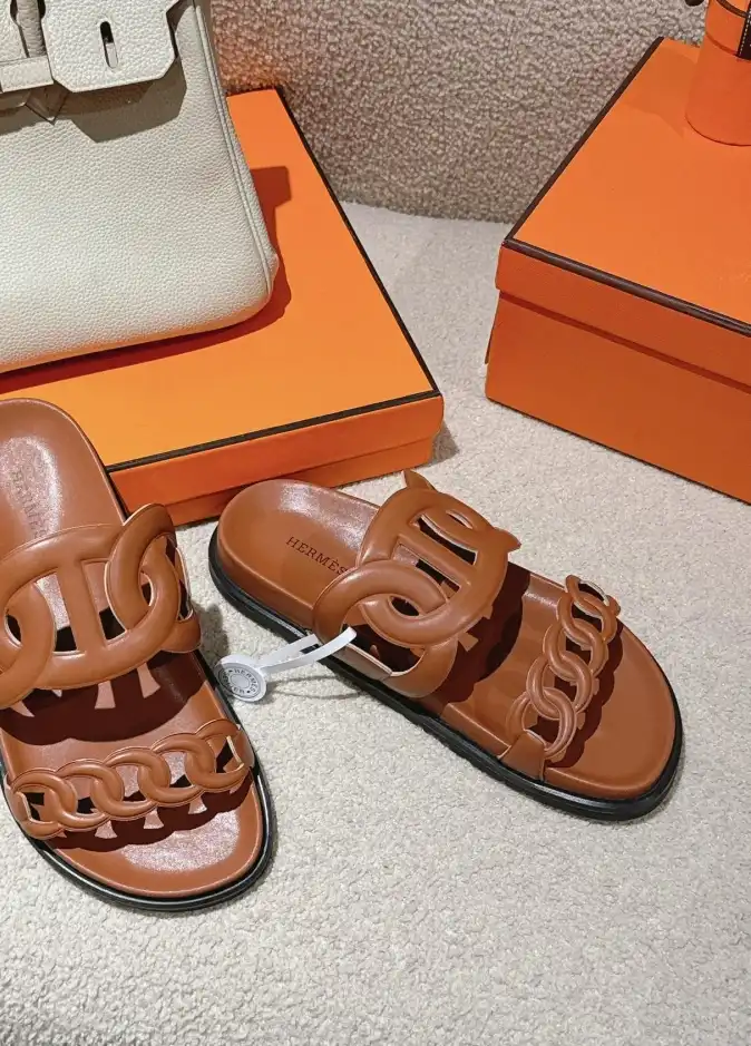 hype Hermes Slippers