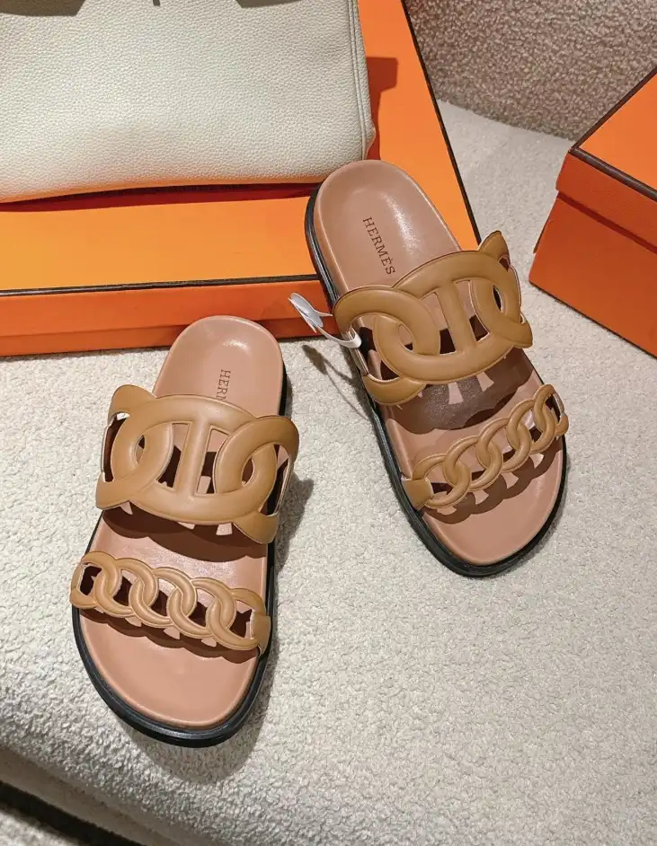 hype Hermes Slippers