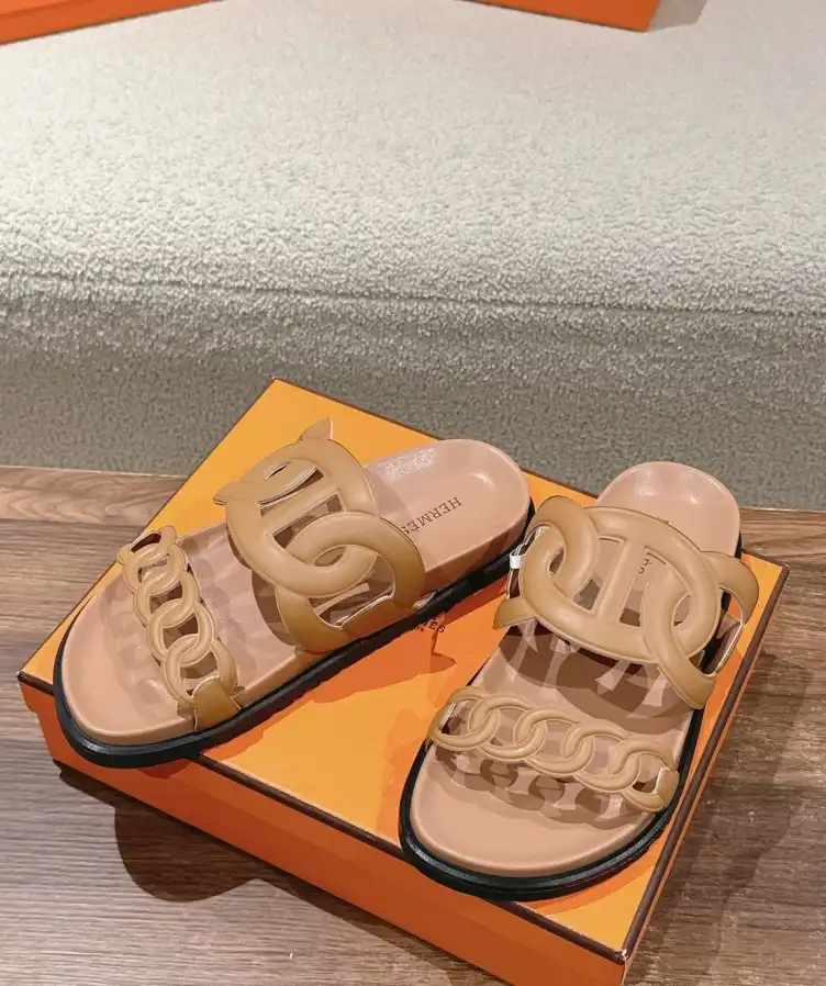 hype Hermes Slippers