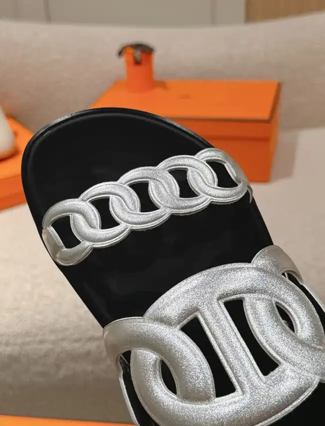 hype Hermes Slippers