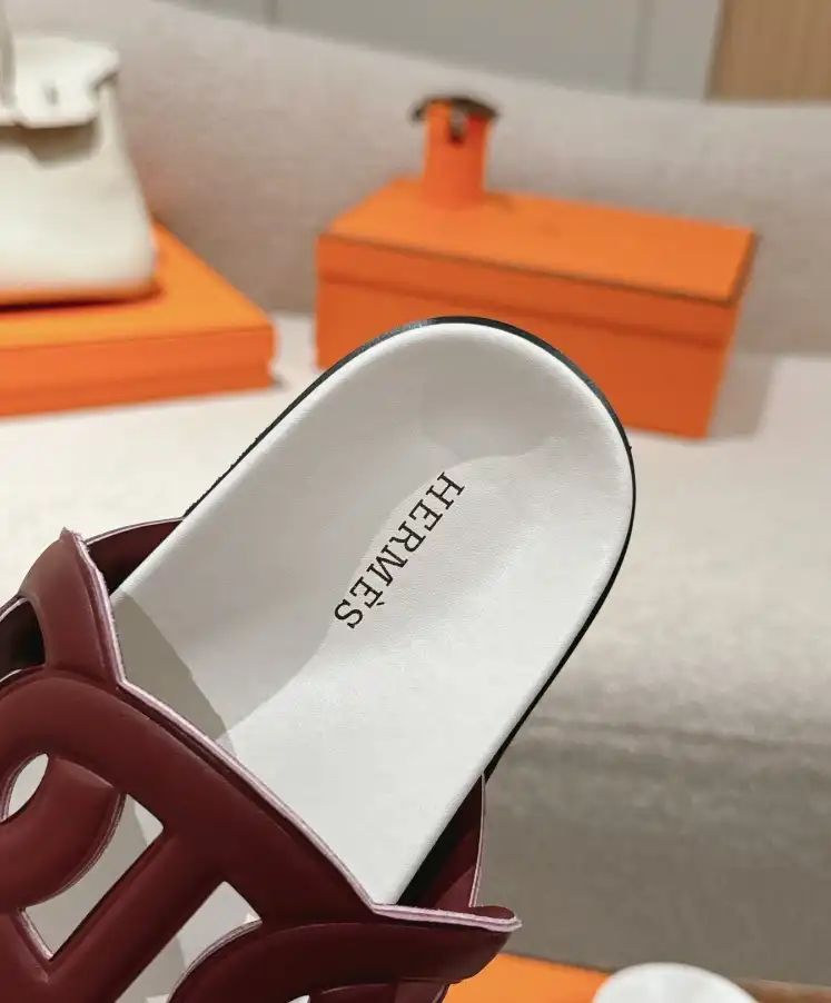 hype Hermes Slippers