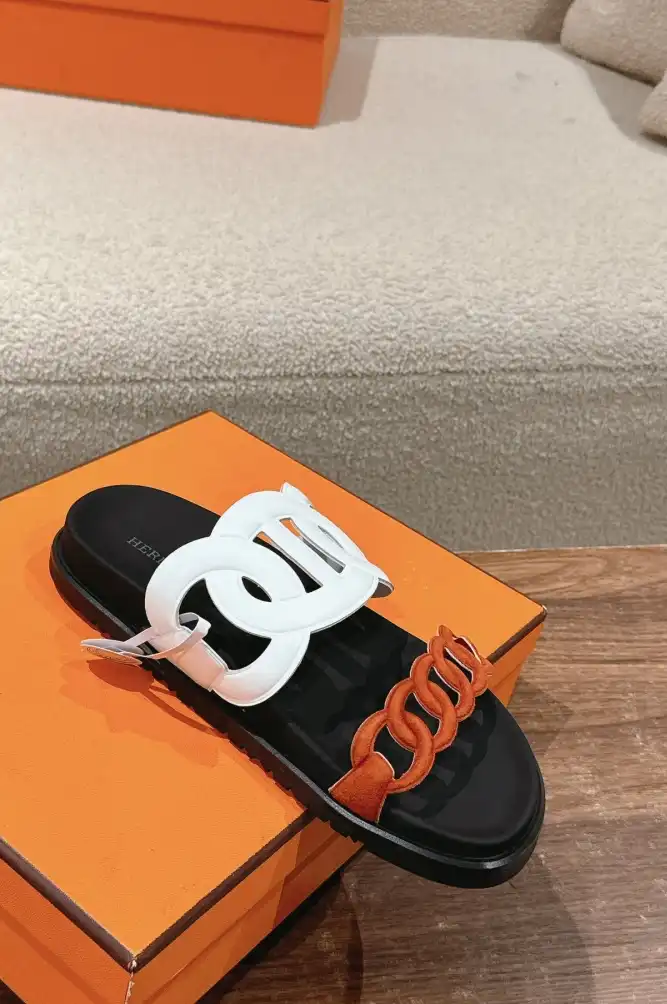 hype Hermes Slippers