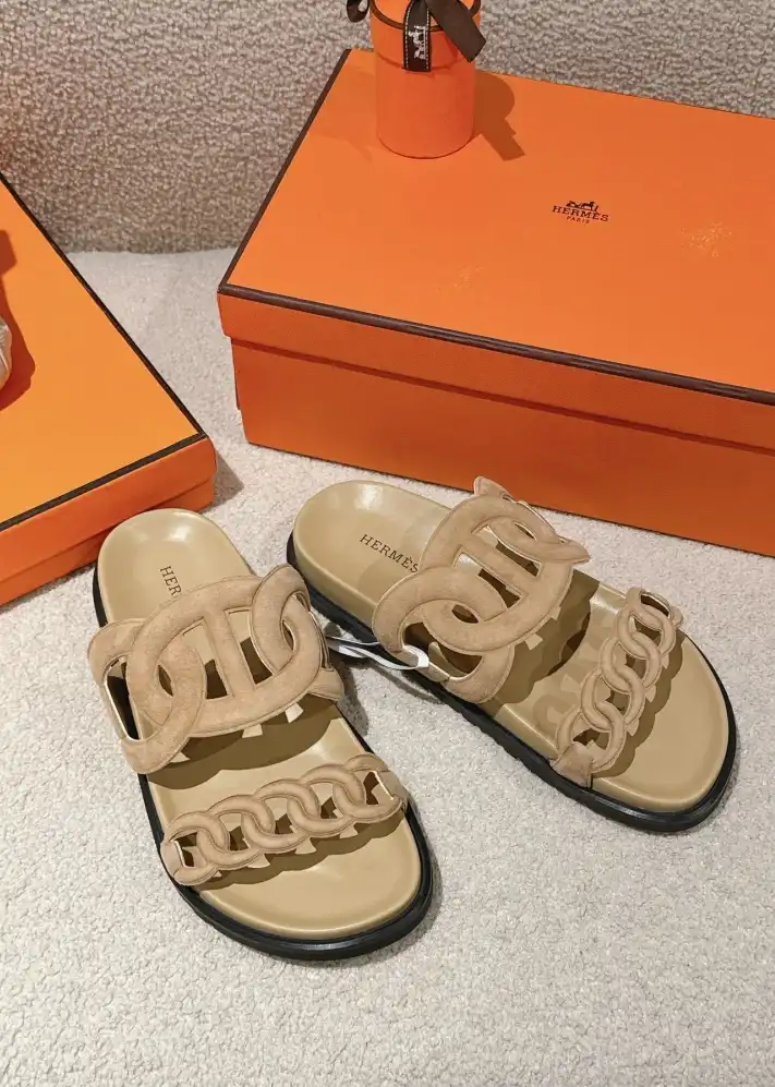 hype Hermes Slippers