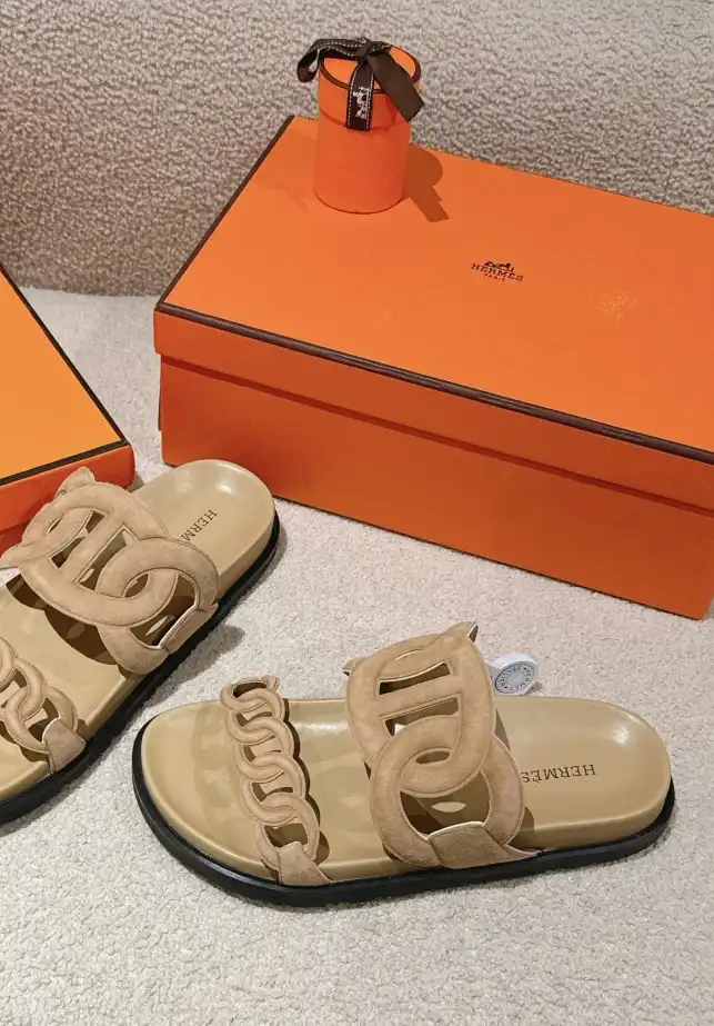 hype Hermes Slippers