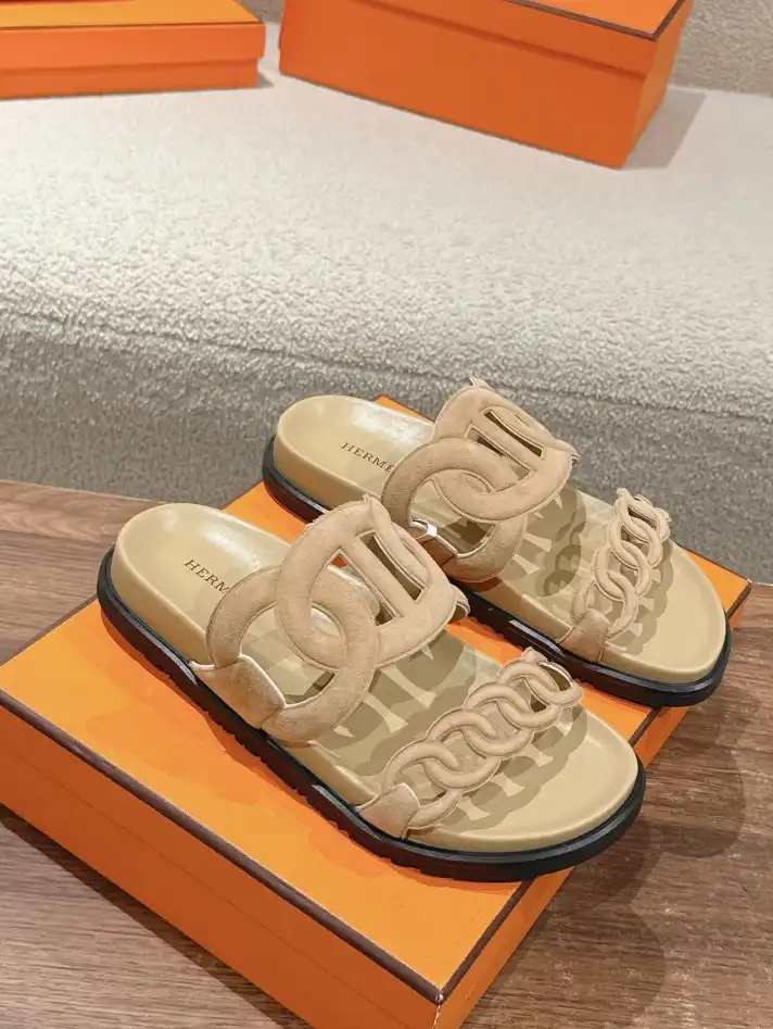 hype Hermes Slippers