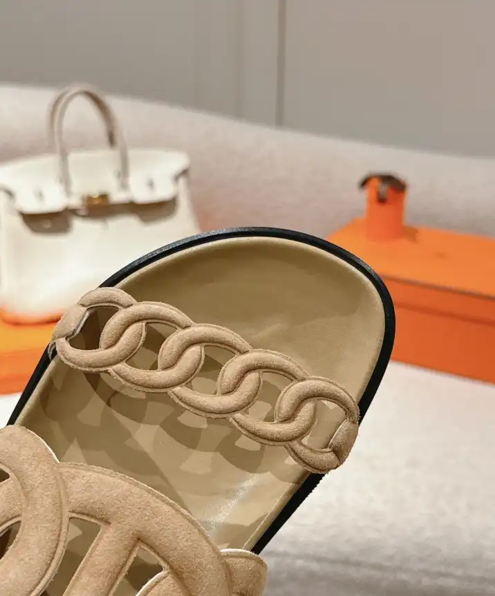 hype Hermes Slippers