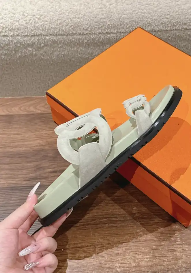 hype Hermes Slippers