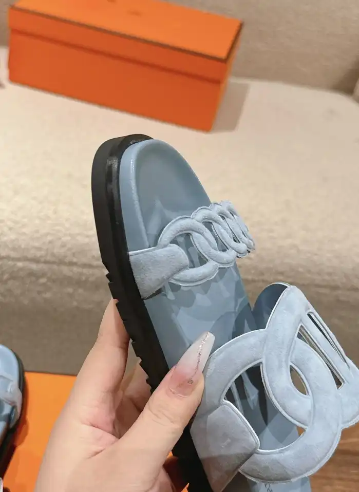 hype Hermes Slippers