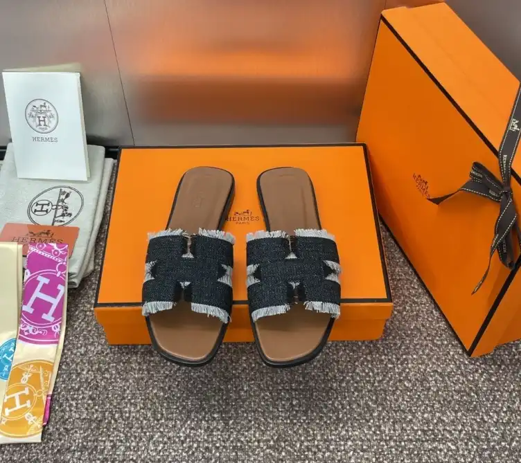 hype Hermes Slippers