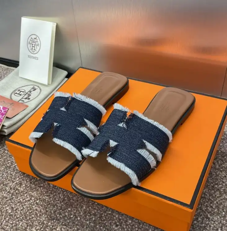 hype Hermes Slippers