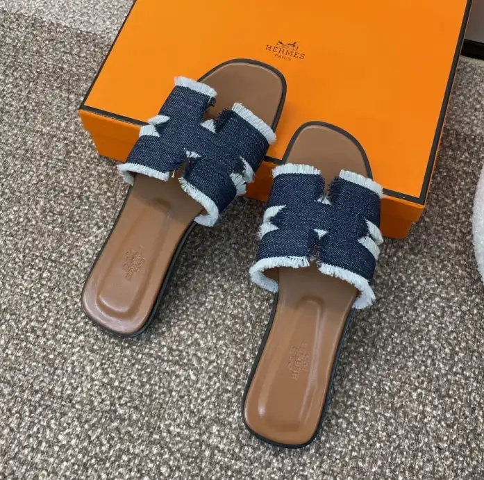 hype Hermes Slippers