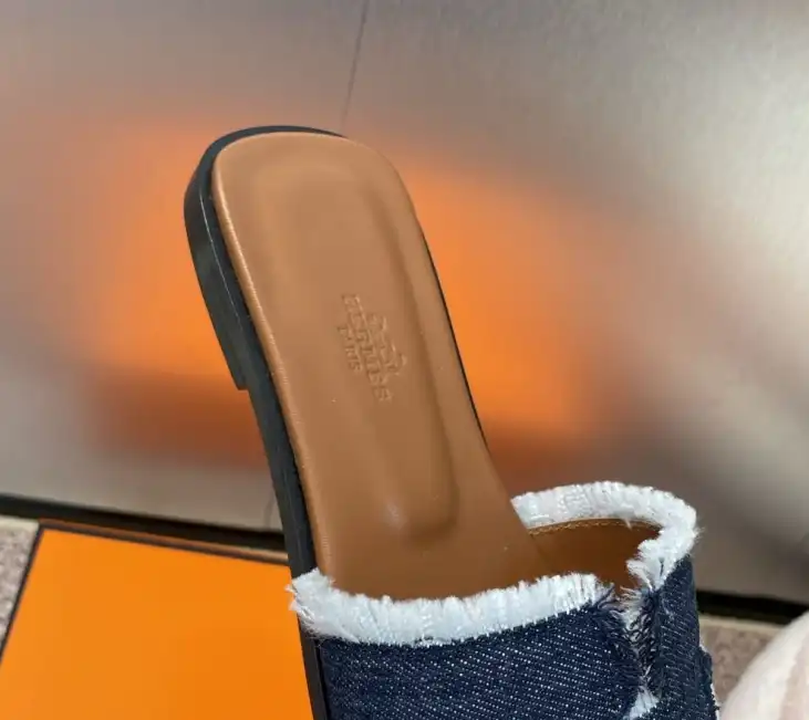 hype Hermes Slippers