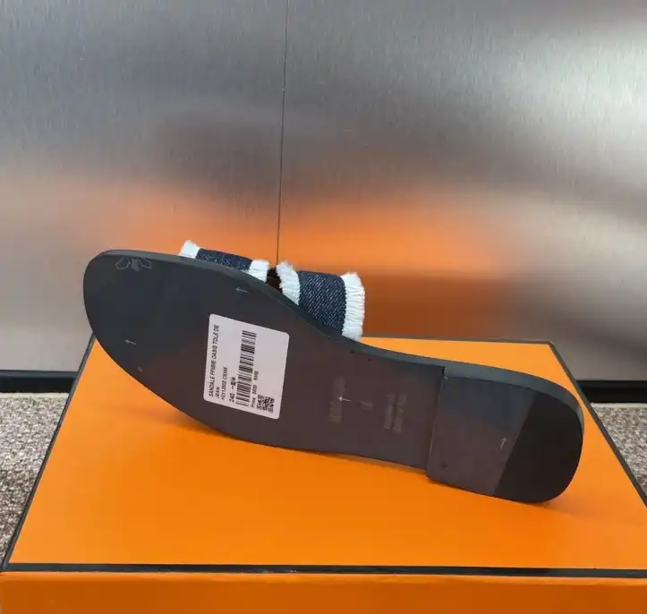 hype Hermes Slippers