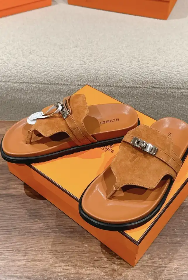 hype Hermes Slippers