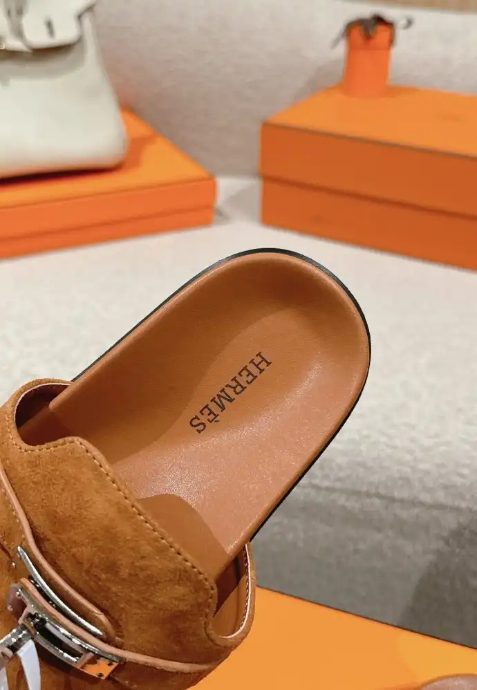 hype Hermes Slippers